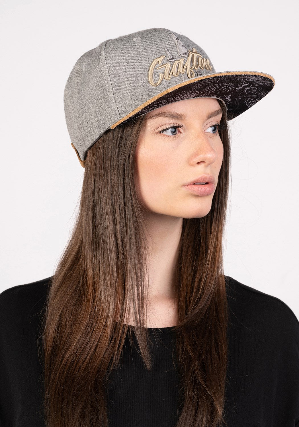 CRSCRIPT Snapback Cap lt.gray
