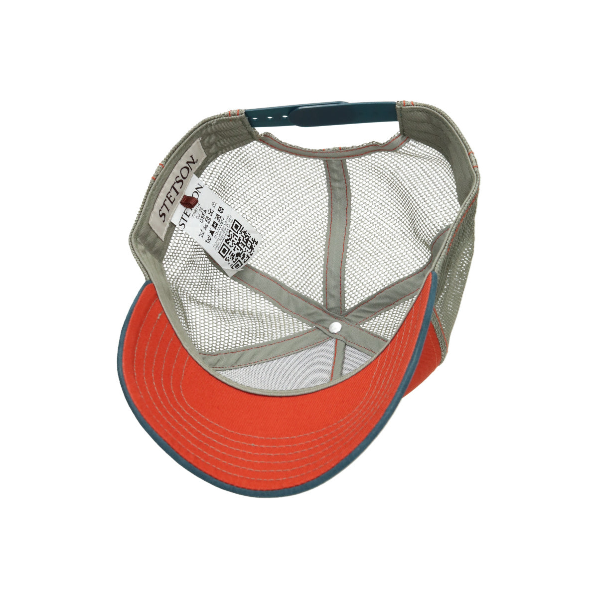 Trucker Cap Canoe red blue