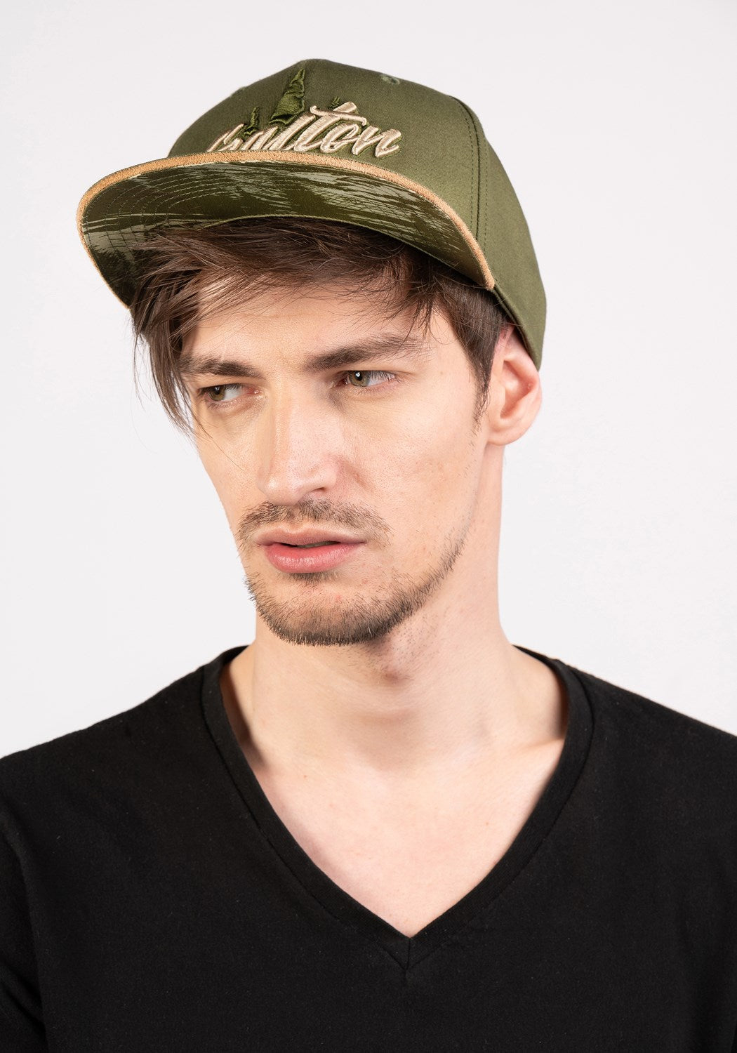 Crafton SCRIPT Snapback Cap olive