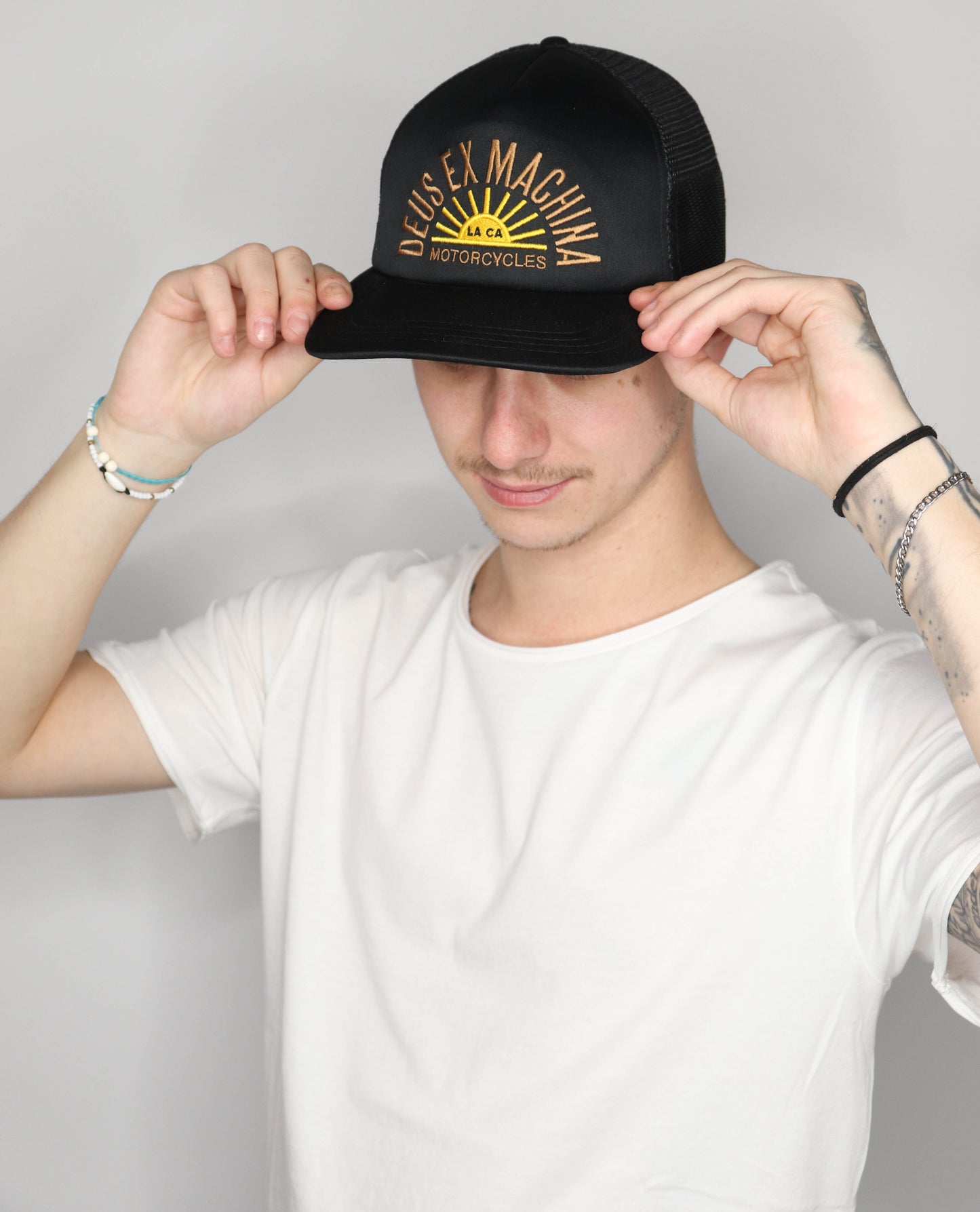 Sunflare Trucker black