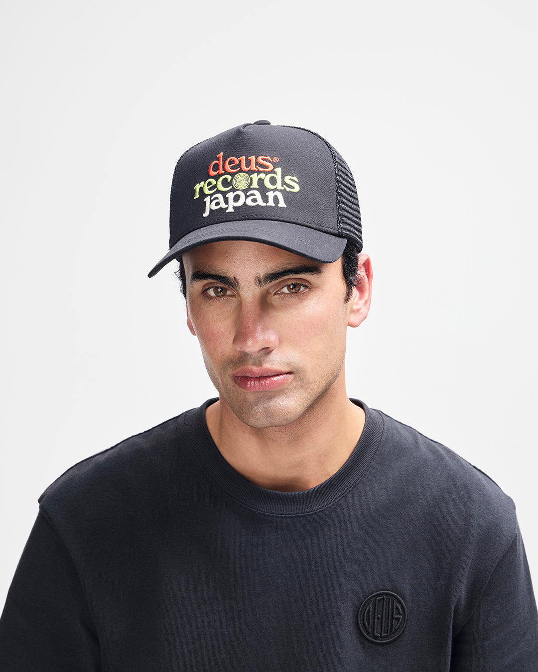 Strata Trucker black