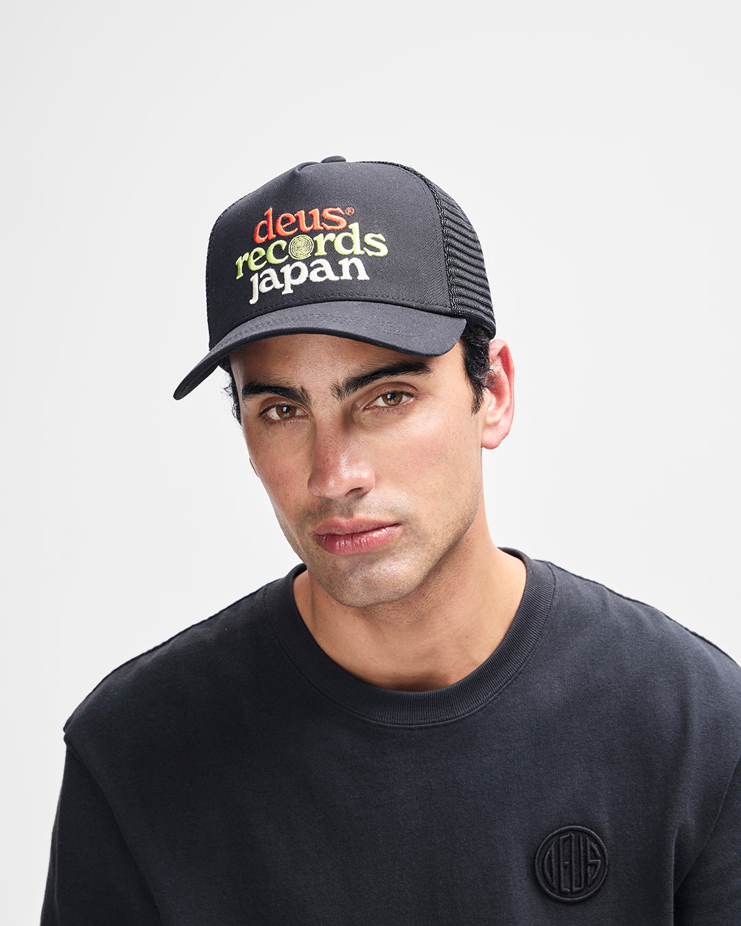 Strata Trucker black