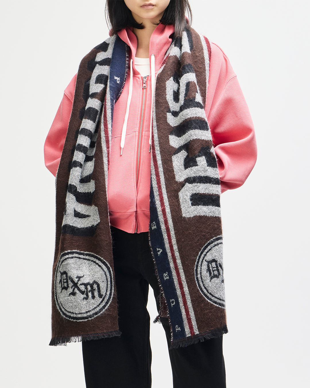 Trophy Scarf clt