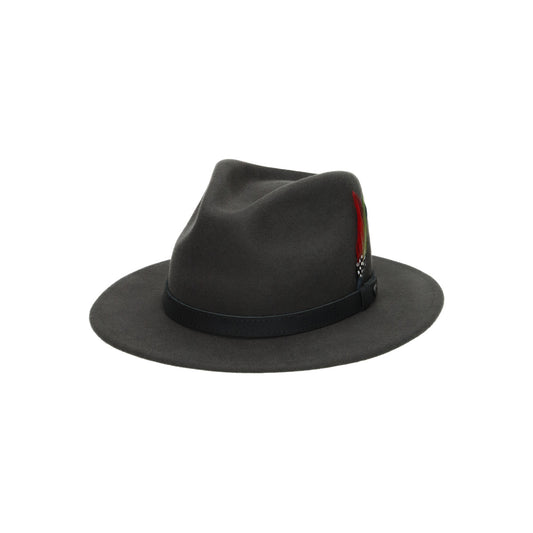 Traveler Woolfelt asphalt