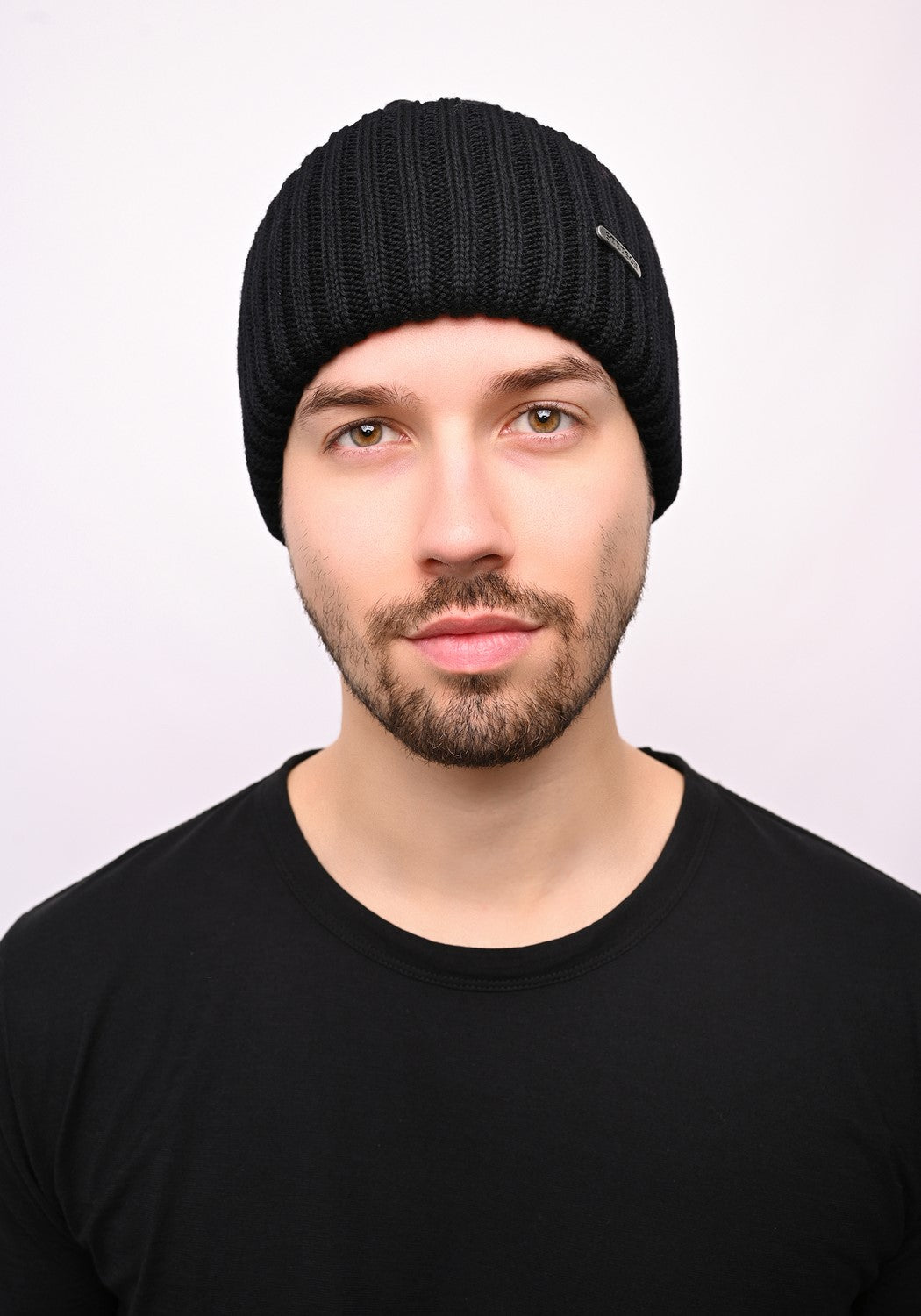 Beanie Merino Wool black anthracite dark